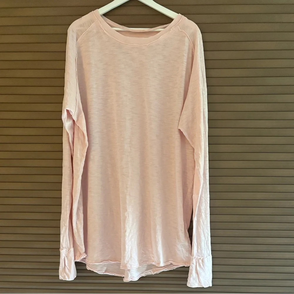 NWOT We The Free Soft Pink Textured Top - Picture 1 of 5